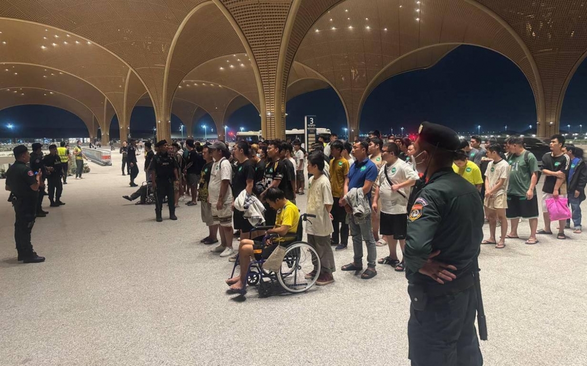 Campuchia ra tay trấn áp tội phạm công nghệ, trục xuất 11.000 nghi phạm